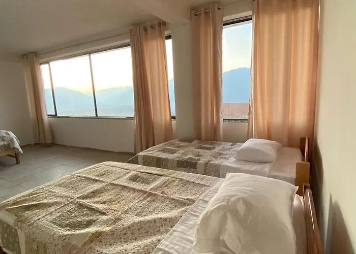 Casa Artesana Uru Cuz Pe *